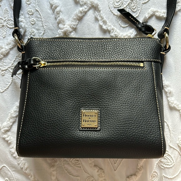 Dooney & Bourke Black Crossbody Bag - New! - Picture 4 of 6
